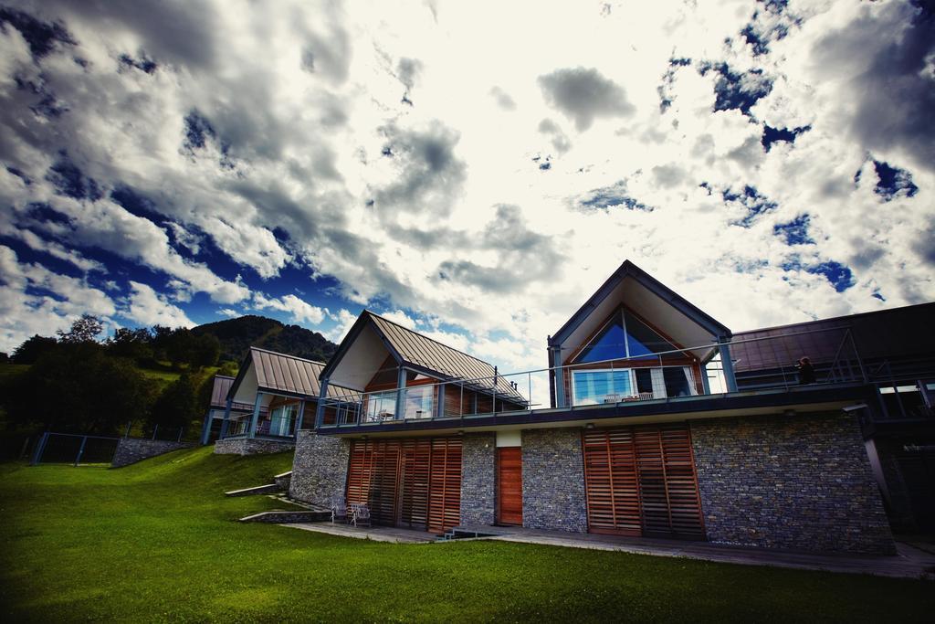 Nebesa Chalets Kobarid Exteriör bild